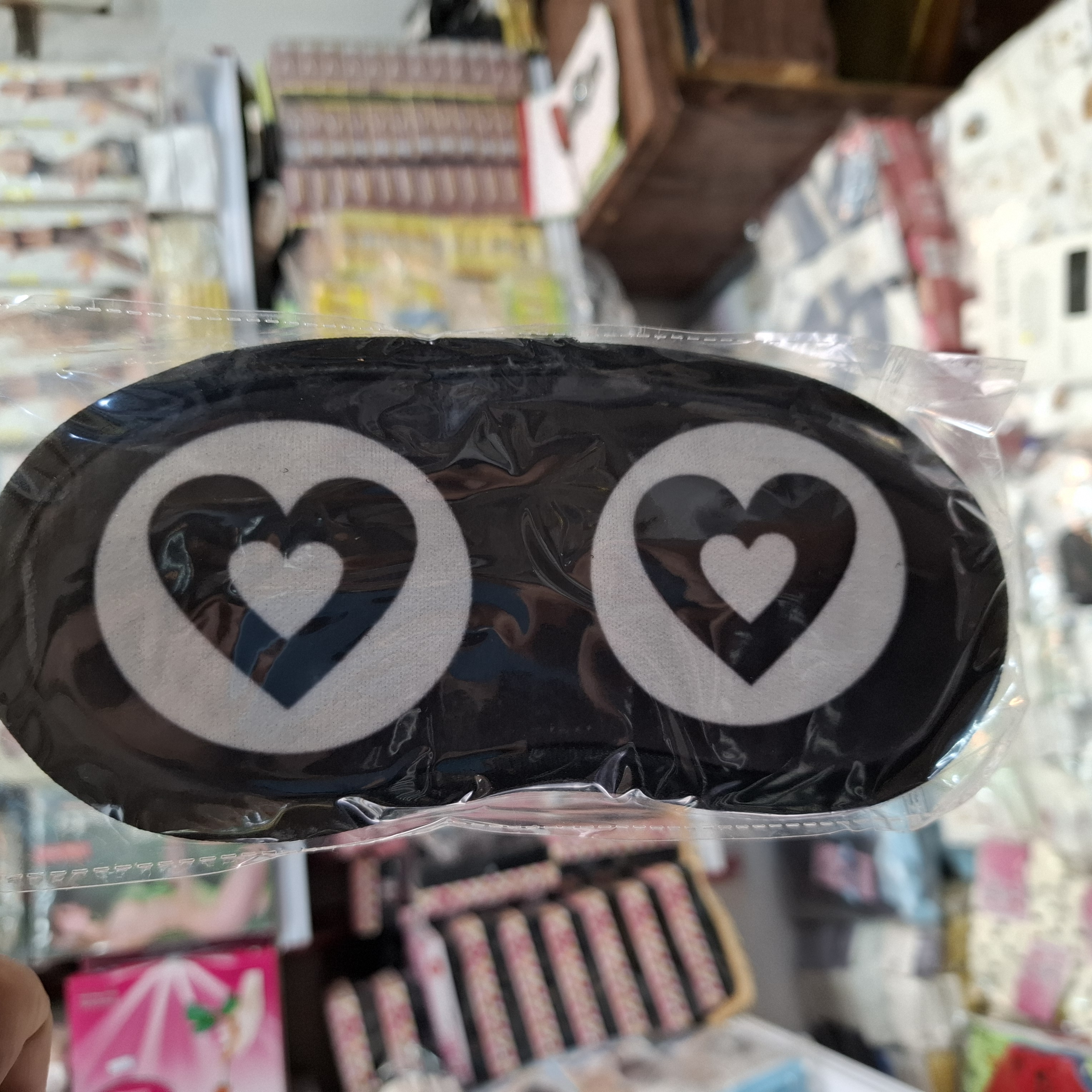 چشم بند نخی